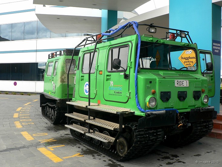 21.8- Le Hagglund, vehicule d'exploration polaire.JPG